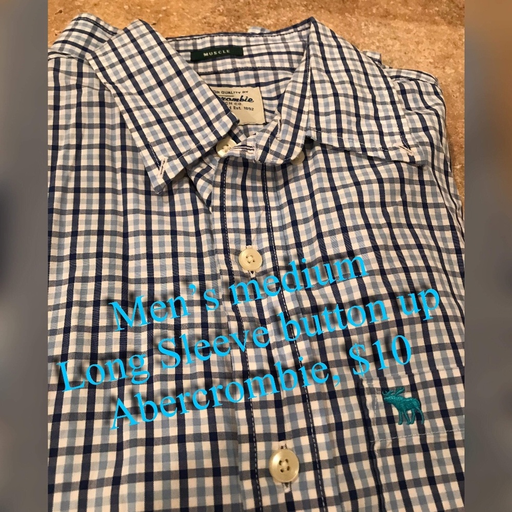 Mens medium long sleeve button up shirt